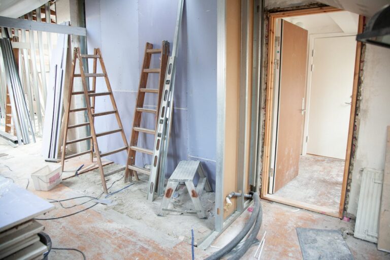 Rénovation Intérieur : 7 Erreurs à éviter » Guide Commerce