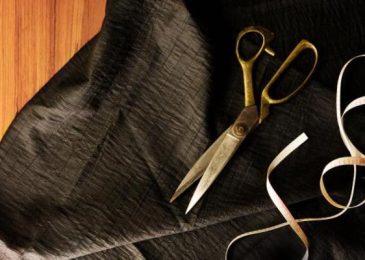 Ourlet roulotté : à la main ou à la machine ?