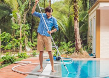 Installer un système de nettoyage automatique pour piscine : conseils et recommandations