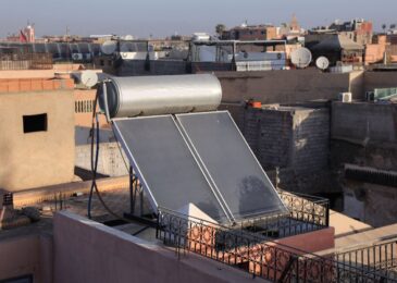 Comment fonctionne un chauffe-eau solaire et quels sont ses avantages ?