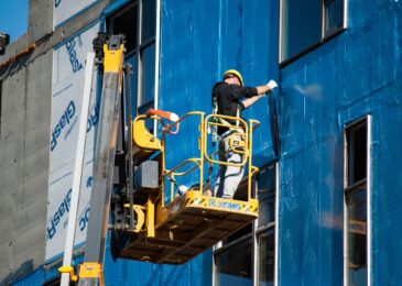 Travaux de ravalement de façade : techniques modernes et durables