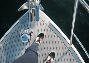 Produit nettoyant pont écologique : préserver la faune marine