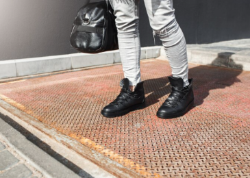 Résistance du plancher antidérapant aux charges lourdes et palettes