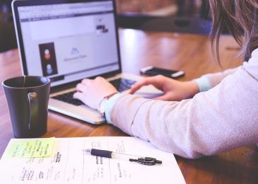 Référencement : pourquoi la meta description booste le clic (pas le rang).